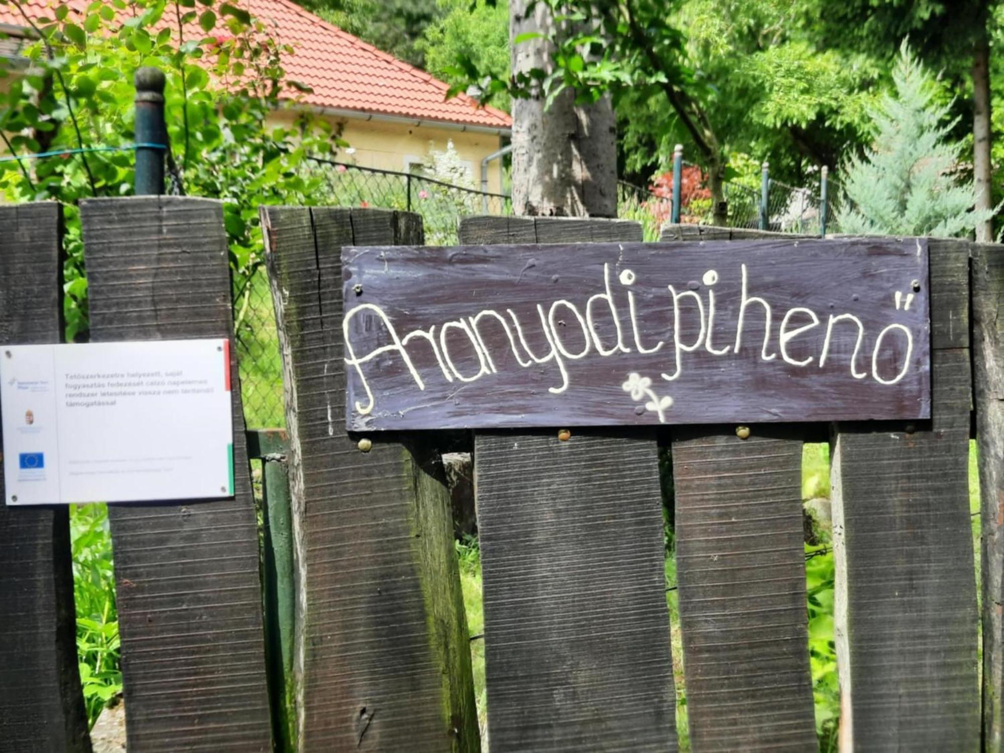 Gasthaus Aranyodi Piheno Zalaszentgrót Exterior foto